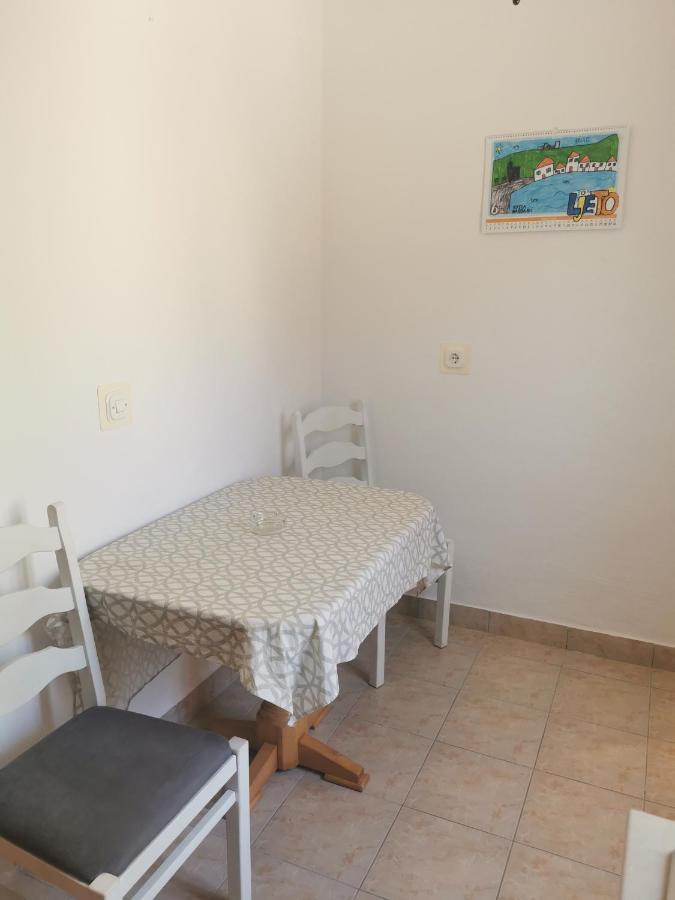 Apartman Tudor Kuzma 赫瓦尔 外观 照片