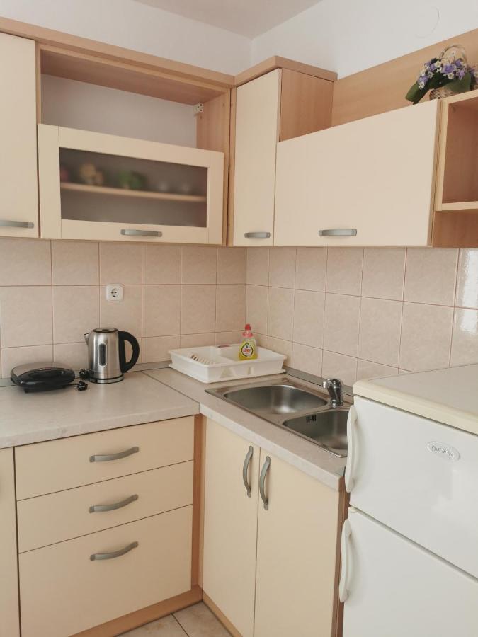 Apartman Tudor Kuzma 赫瓦尔 外观 照片